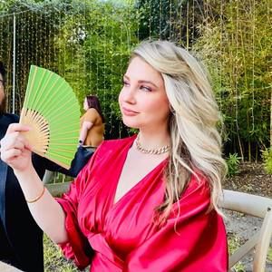 Meet your Posher, Lauren